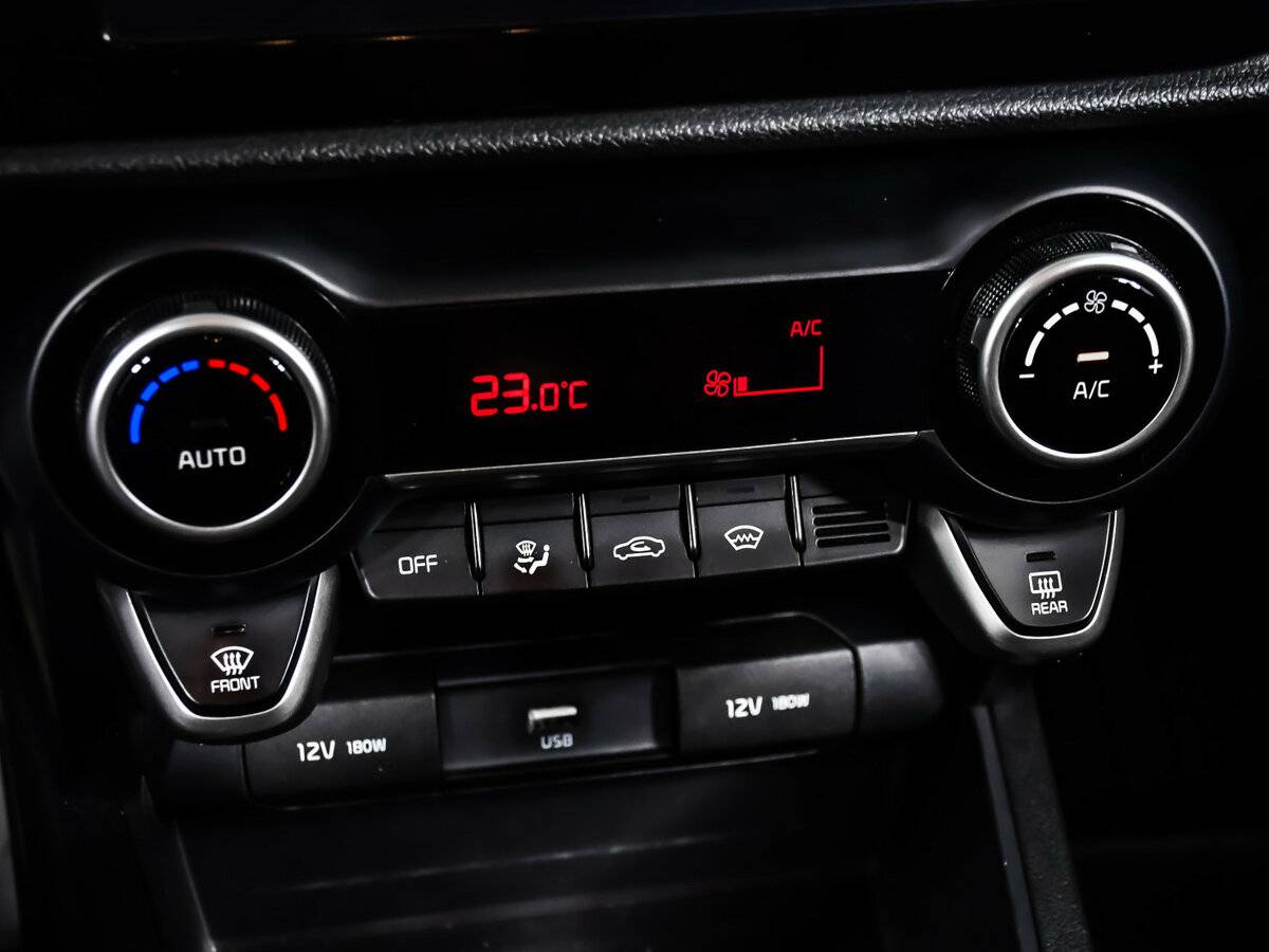 Kia Rio IV Рестайлинг, 2020 Фото №18