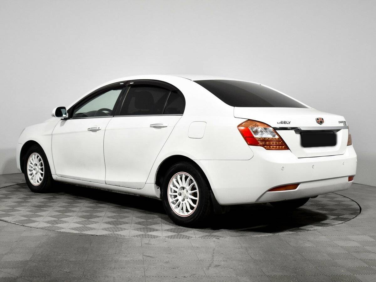 Geely Emgrand EC7, 2014 Фото №6