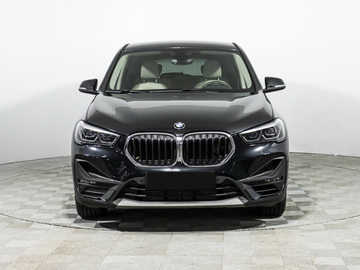 BMW X1 18i sDrive II (F48) Рестайлинг, 2020 Фото №2