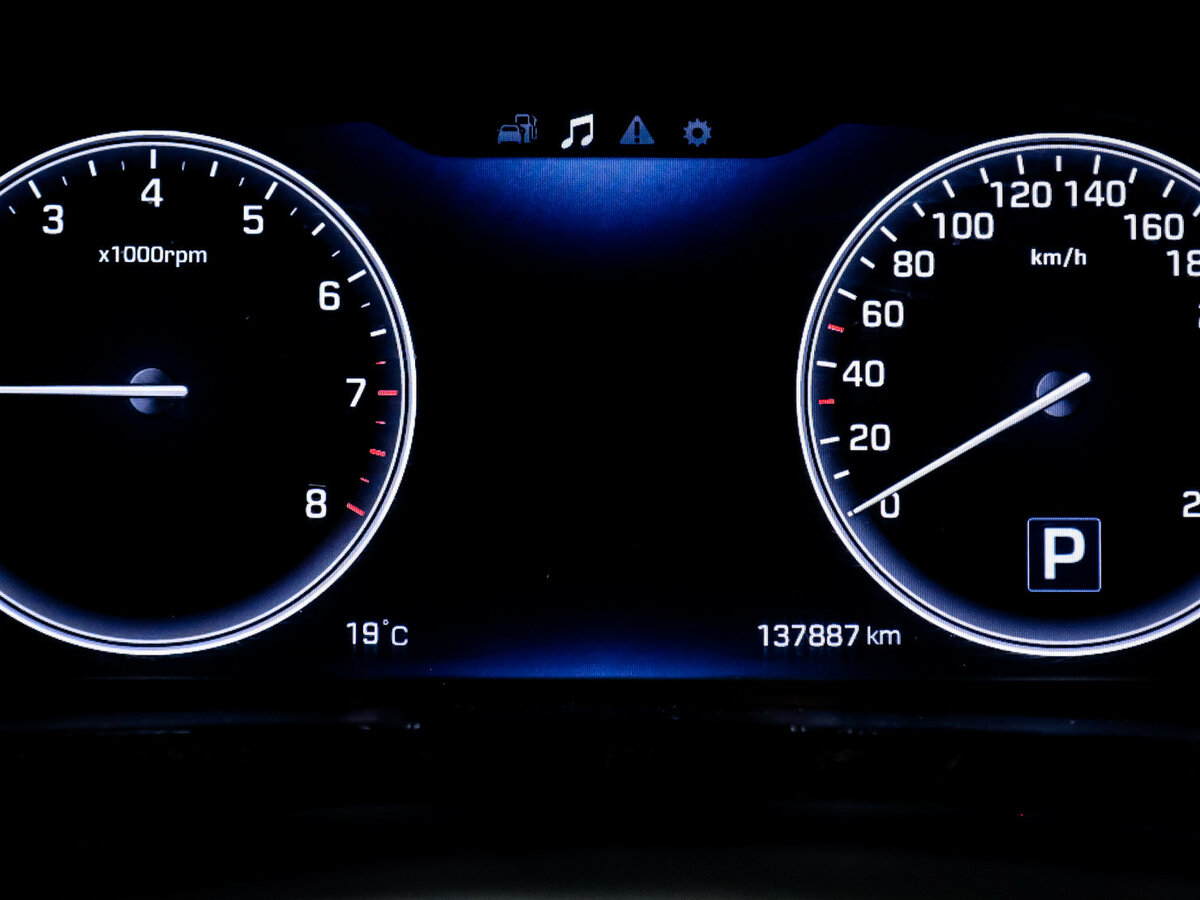 Hyundai Equus II Рестайлинг, 2013 Фото №11