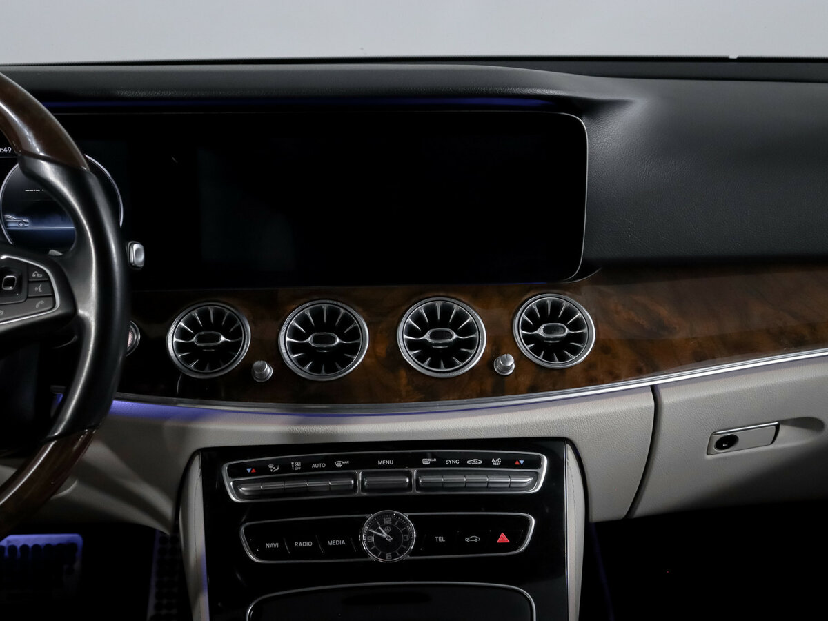 Mercedes-Benz E-Класс 400 V (W213, S213, C238), 2017 Фото №13