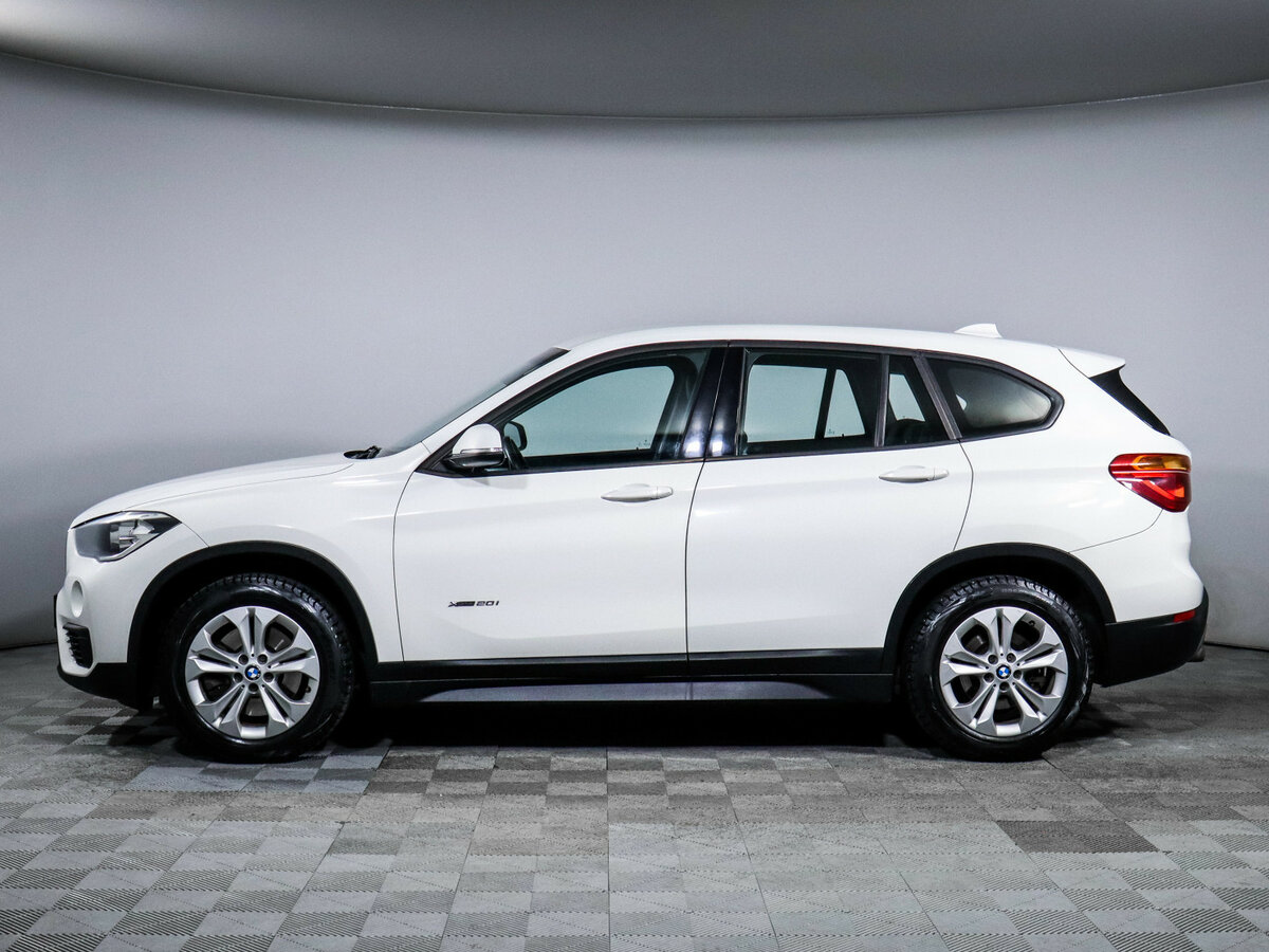 BMW X1 20i xDrive II (F48), 2016 Фото №8