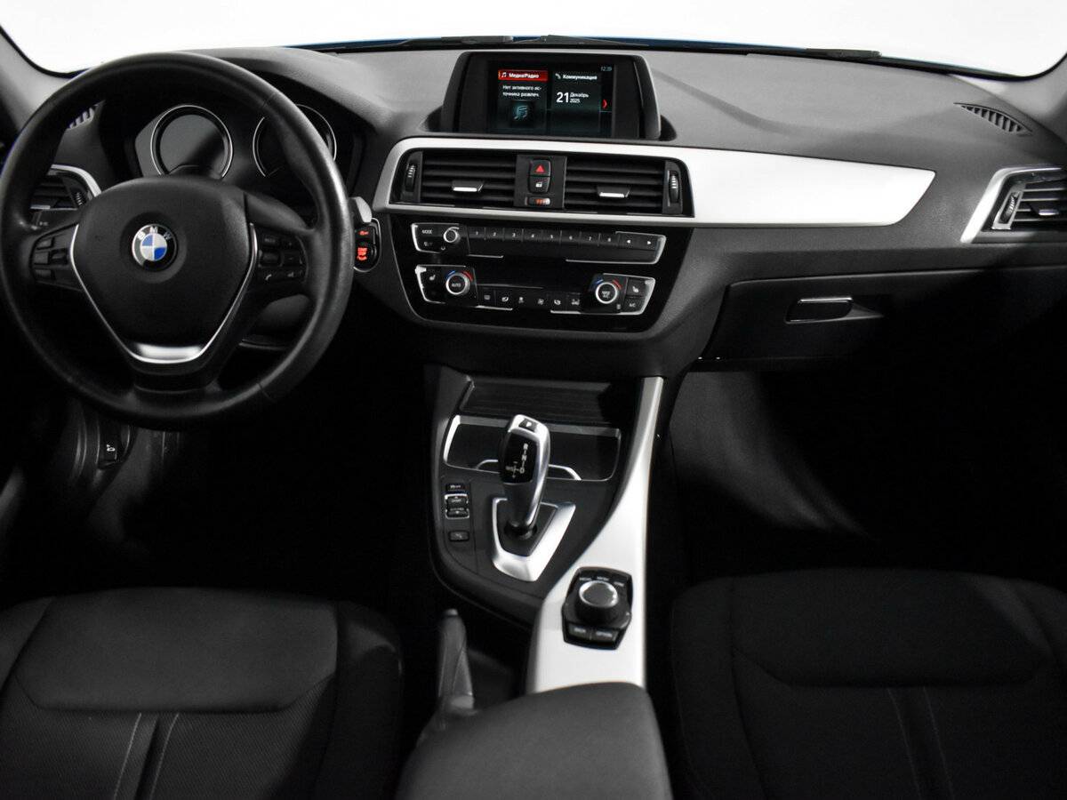 BMW 1 серии 118i II (F20/F21) Рестайлинг 2, 2018 Фото №19