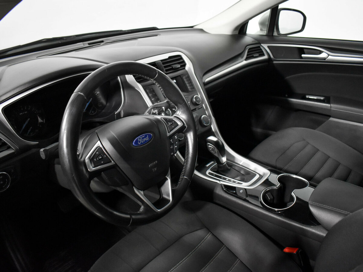 Ford Mondeo V, 2015 Фото №7