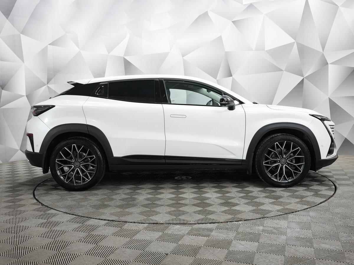 Changan UNI-T I, 2024 Фото №6