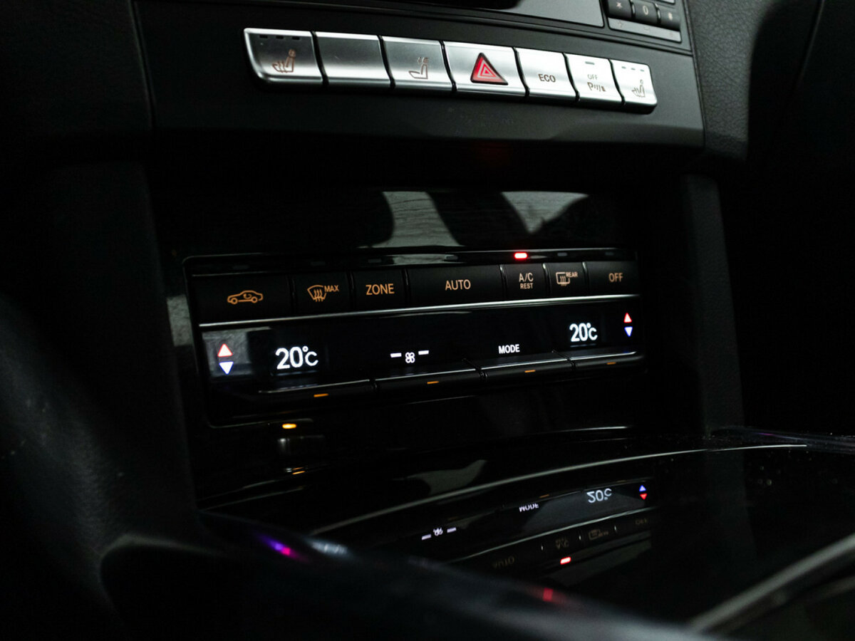 Mercedes-Benz E-Класс 300 IV (W212, S212, C207) Рестайлинг, 2013 Фото №19