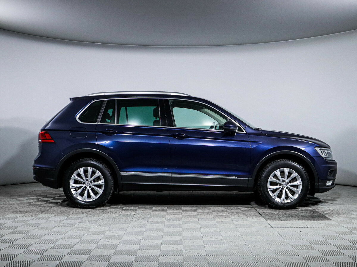 Volkswagen Tiguan II, 2017 - 71 105 км. | Фото №4