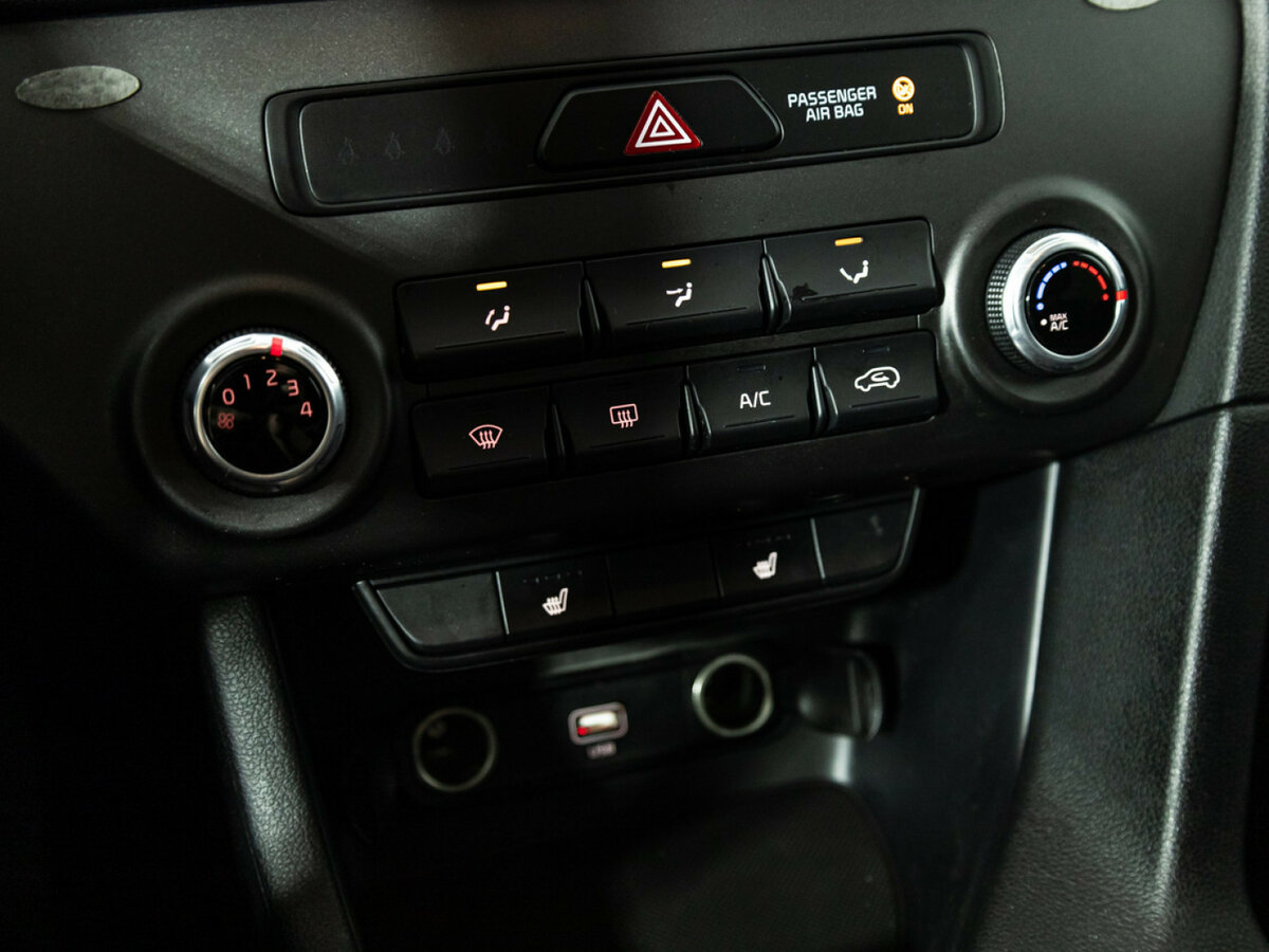 Kia Sportage IV Рестайлинг, 2018 Фото №15