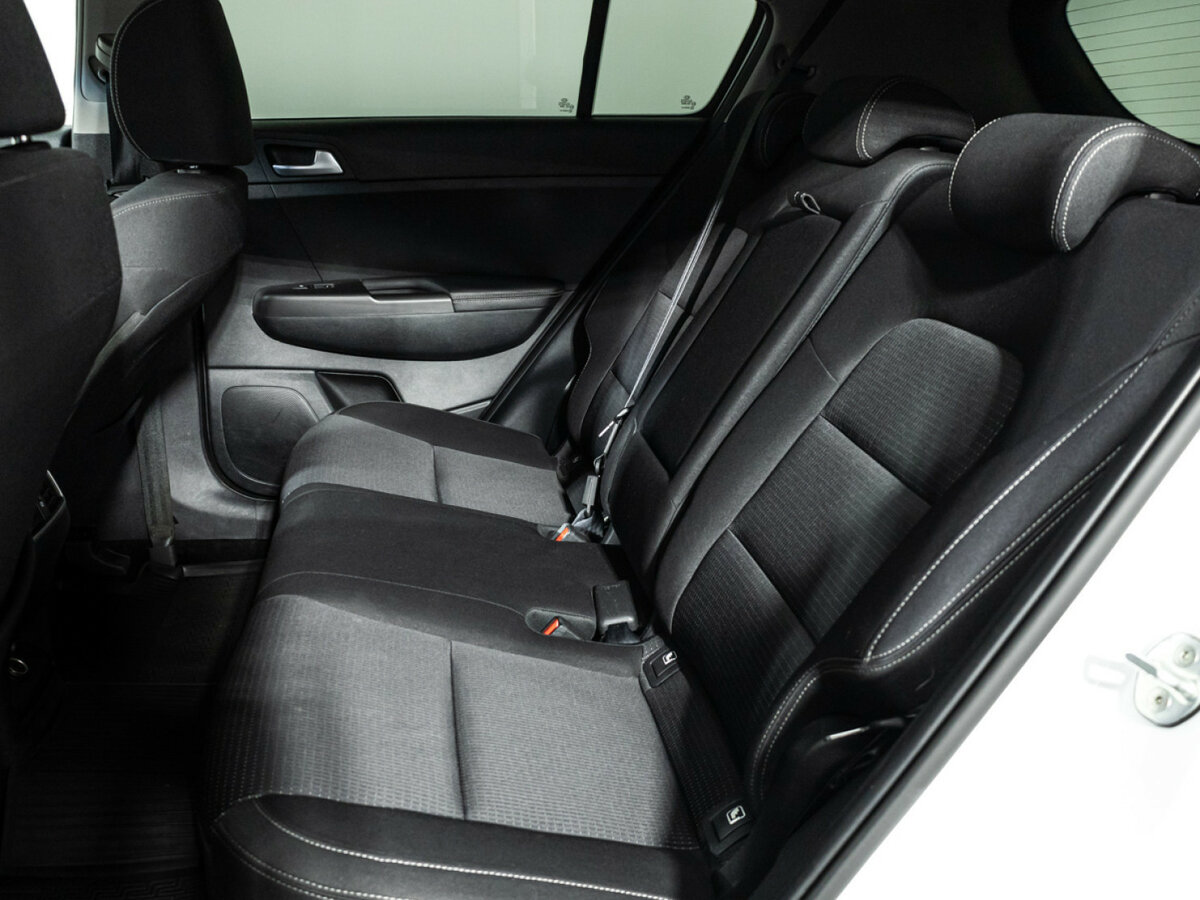 Kia Sportage IV Рестайлинг, 2022 Фото №10