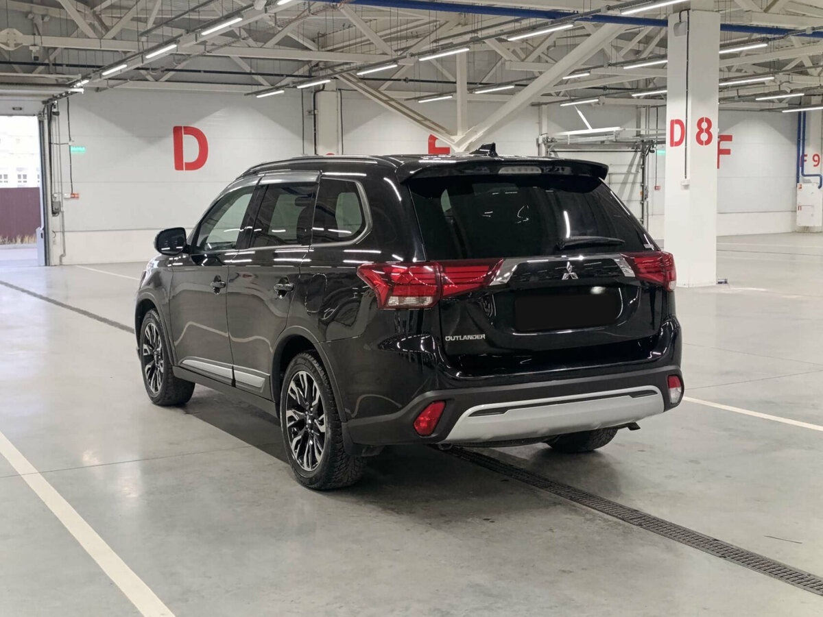 Mitsubishi Outlander III Рестайлинг 3, 2021 - 86 552 км. | Фото №7