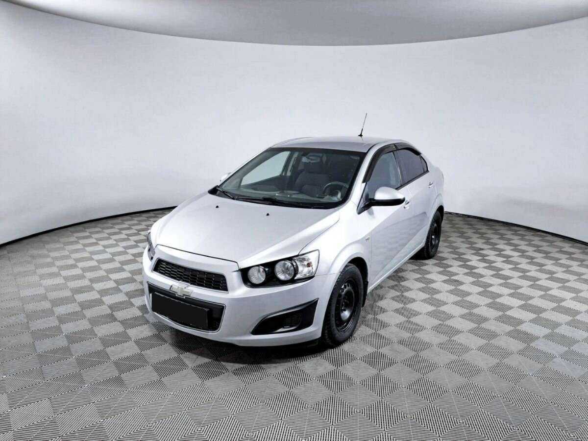 Chevrolet Aveo, 2012 Фото №1