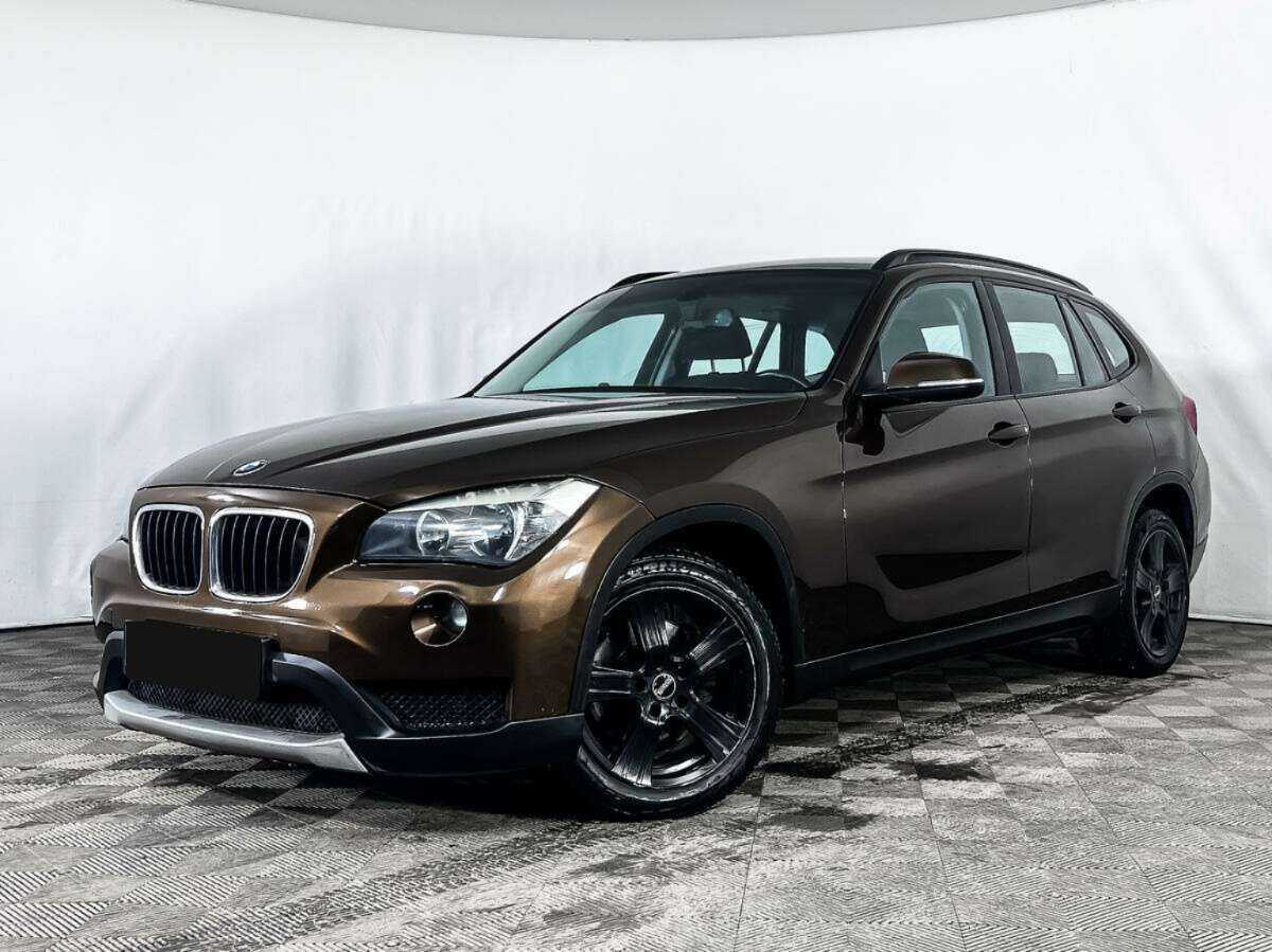 BMW X1 18i, 2013 Фото №1